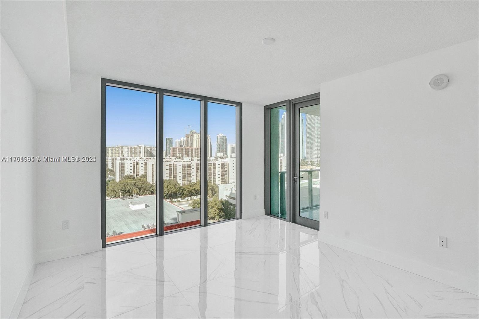 330 Sunny Isles Blvd 5-907 Property Photo 18