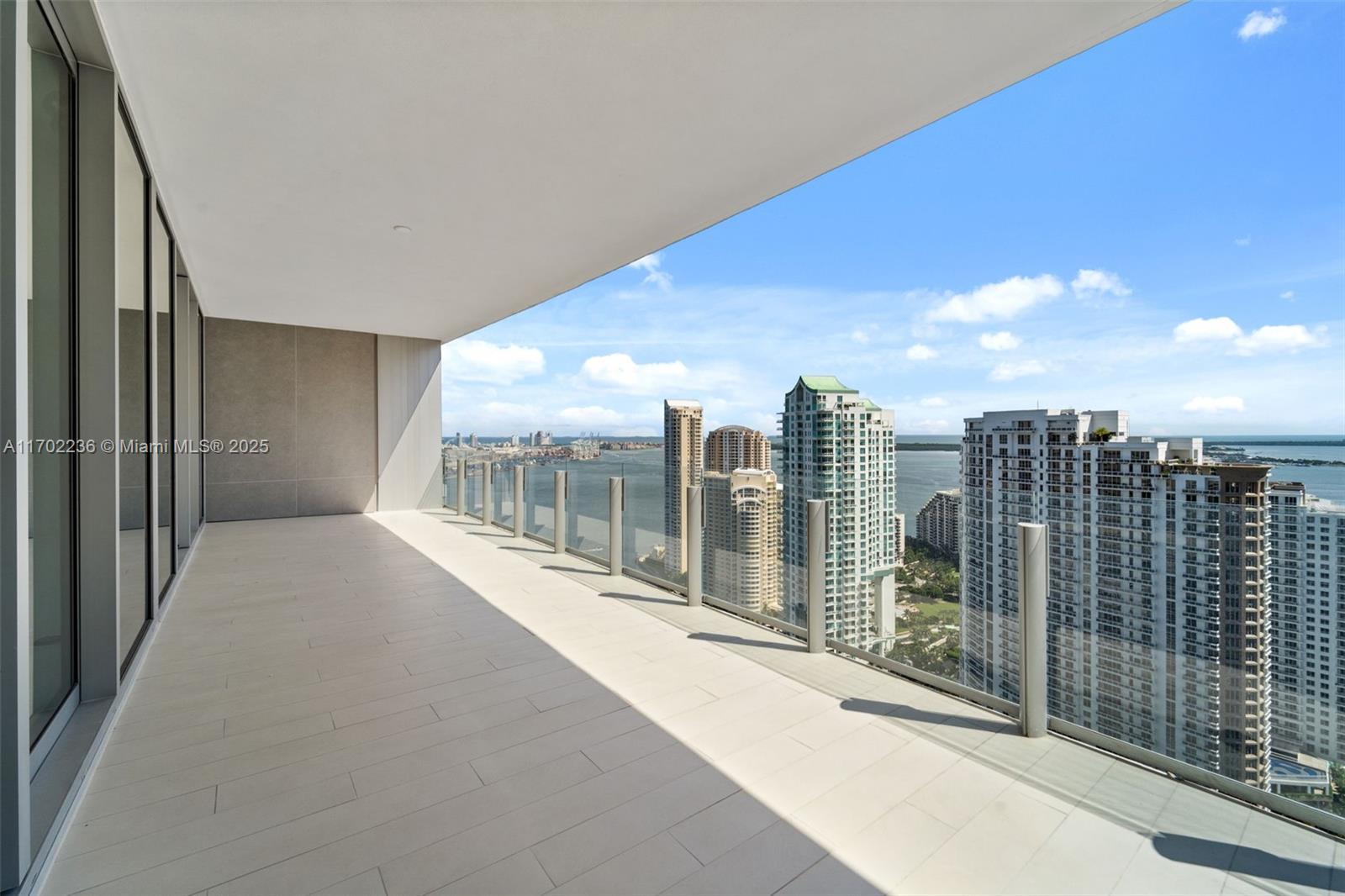 300 Biscayne Blvd Way 3602 Property Photo 16