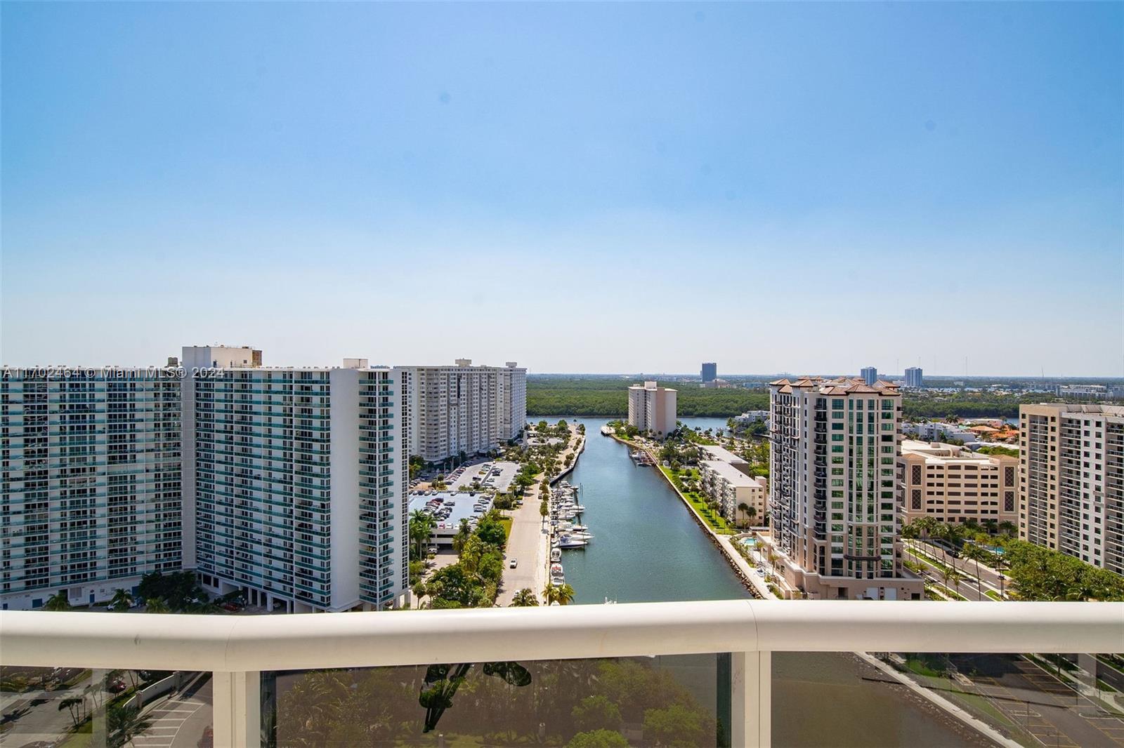 15811 Collins Ave 1805 Property Photo 10
