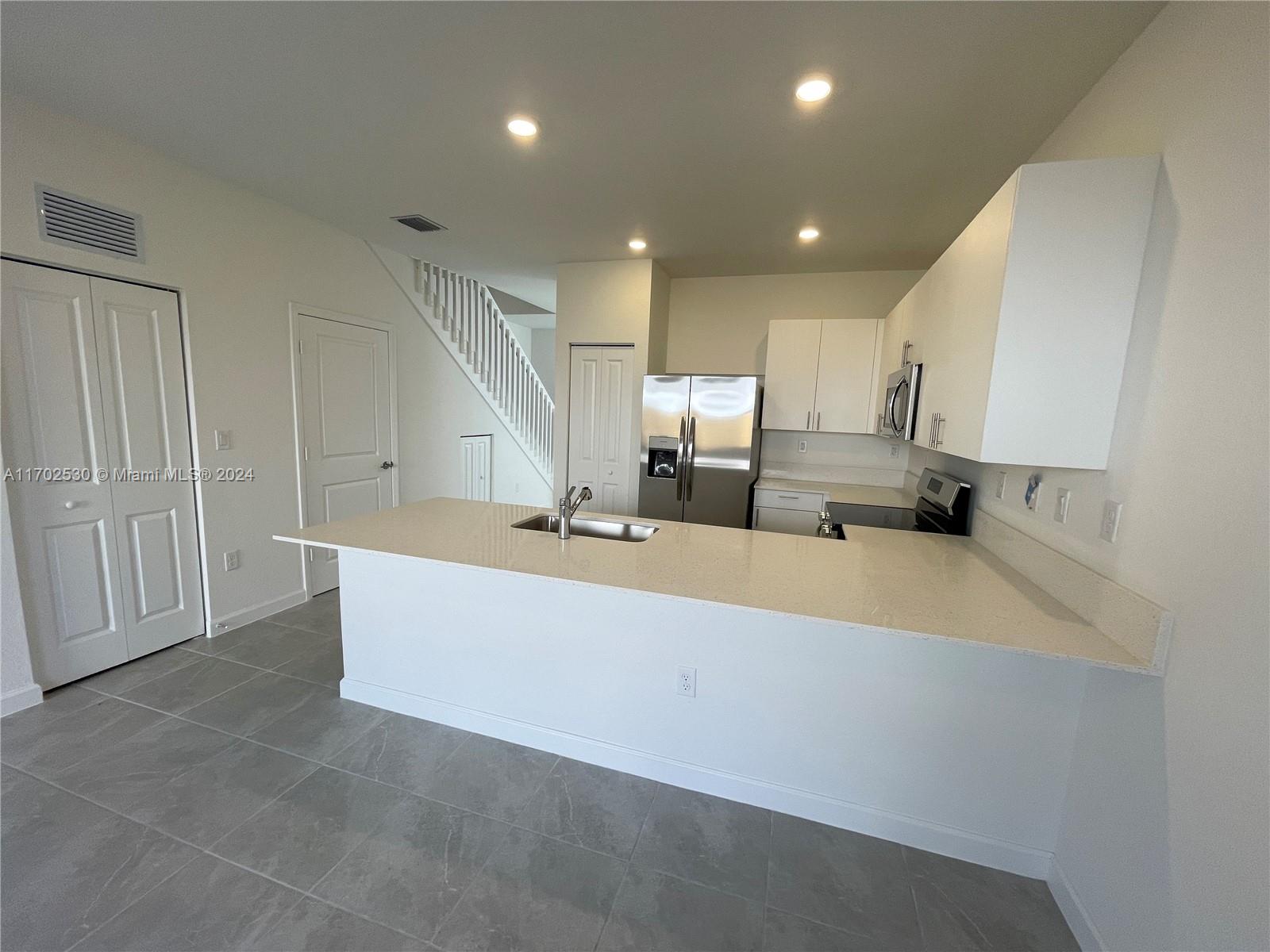 12851 Sw 232nd Ln 12851 Property Photo 9