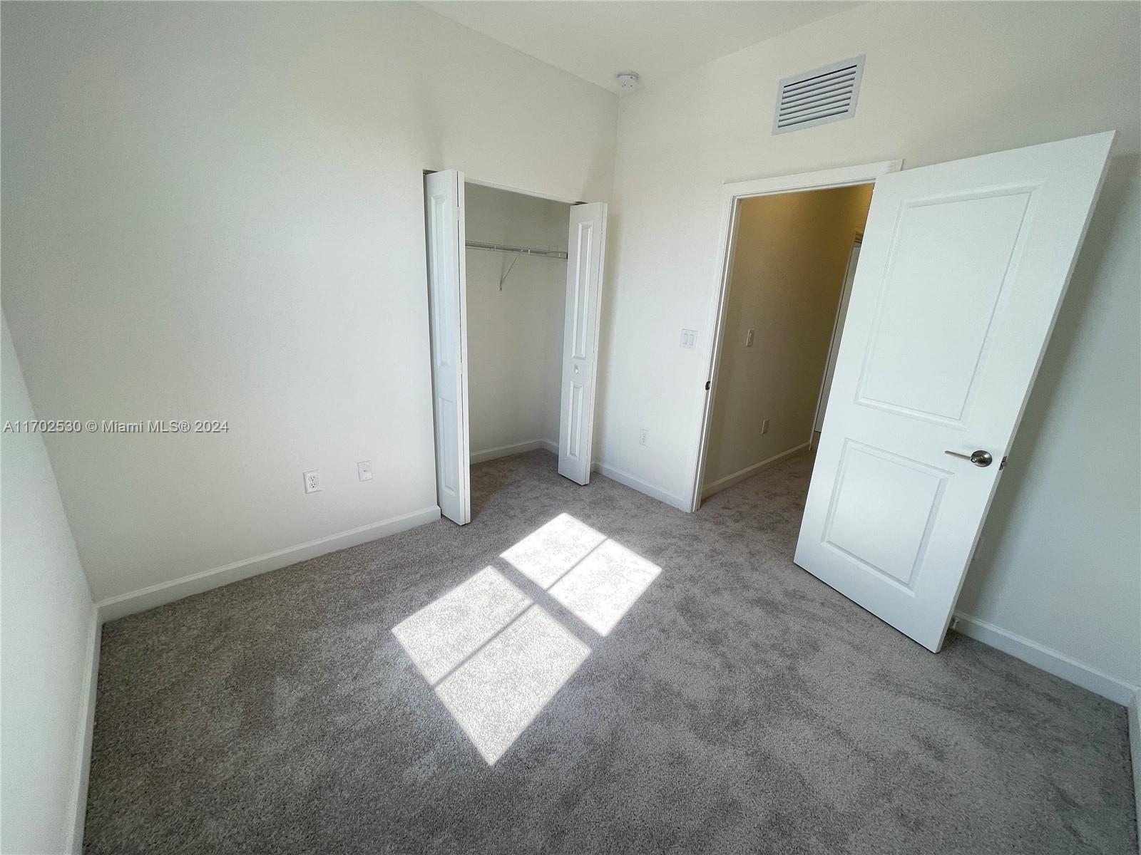 12851 Sw 232nd Ln 12851 Property Photo 25