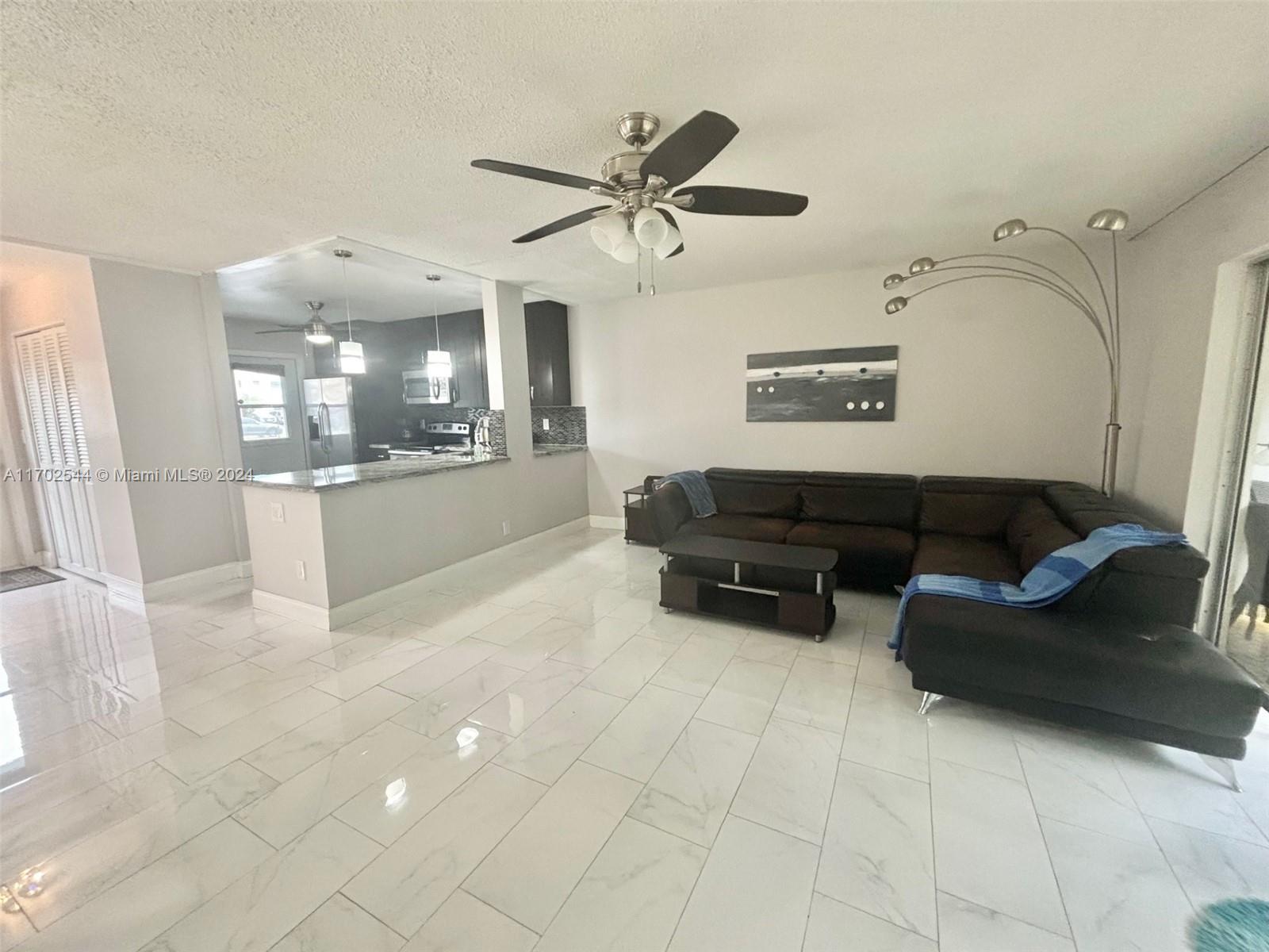1445 Atlantic Shores Blvd 102 Property Photo 11