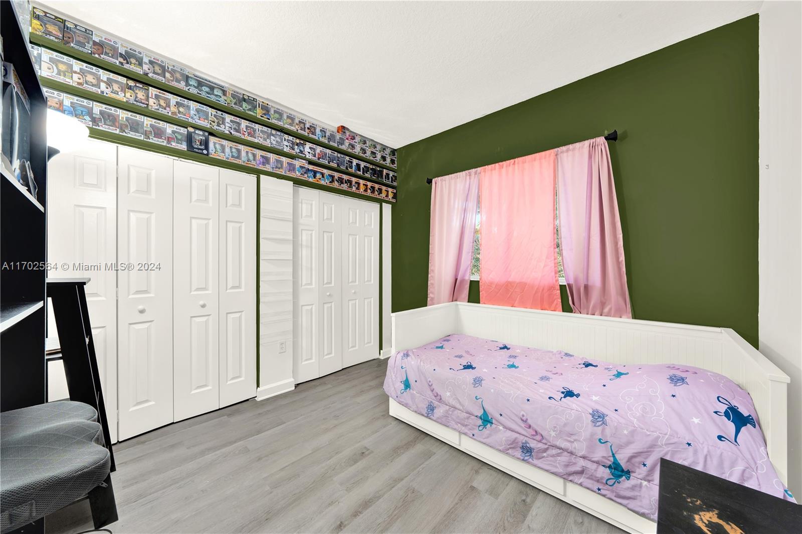 1017 Ne 41st Ter Property Photo 19