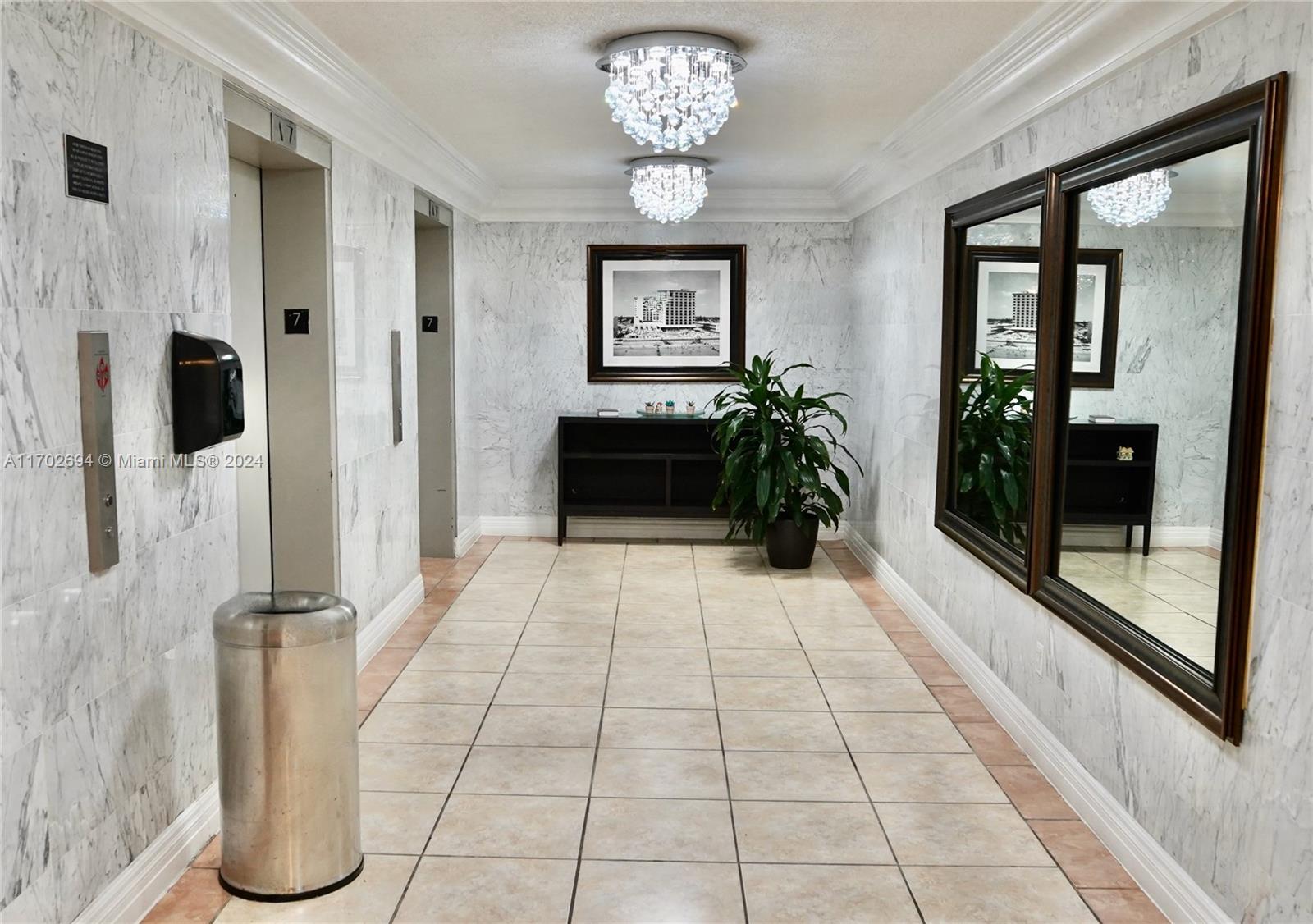 19201 Collins Ave 726 Property Photo 15