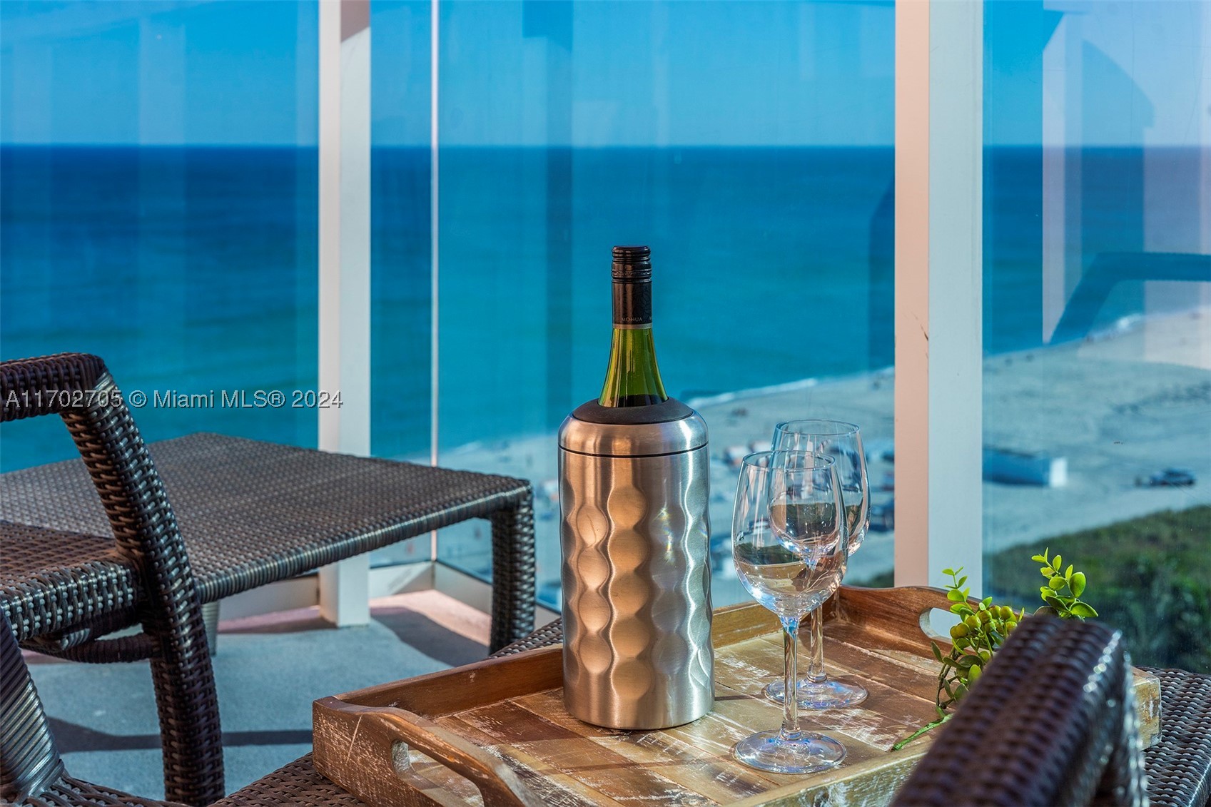 A11702705 Property Photo 11