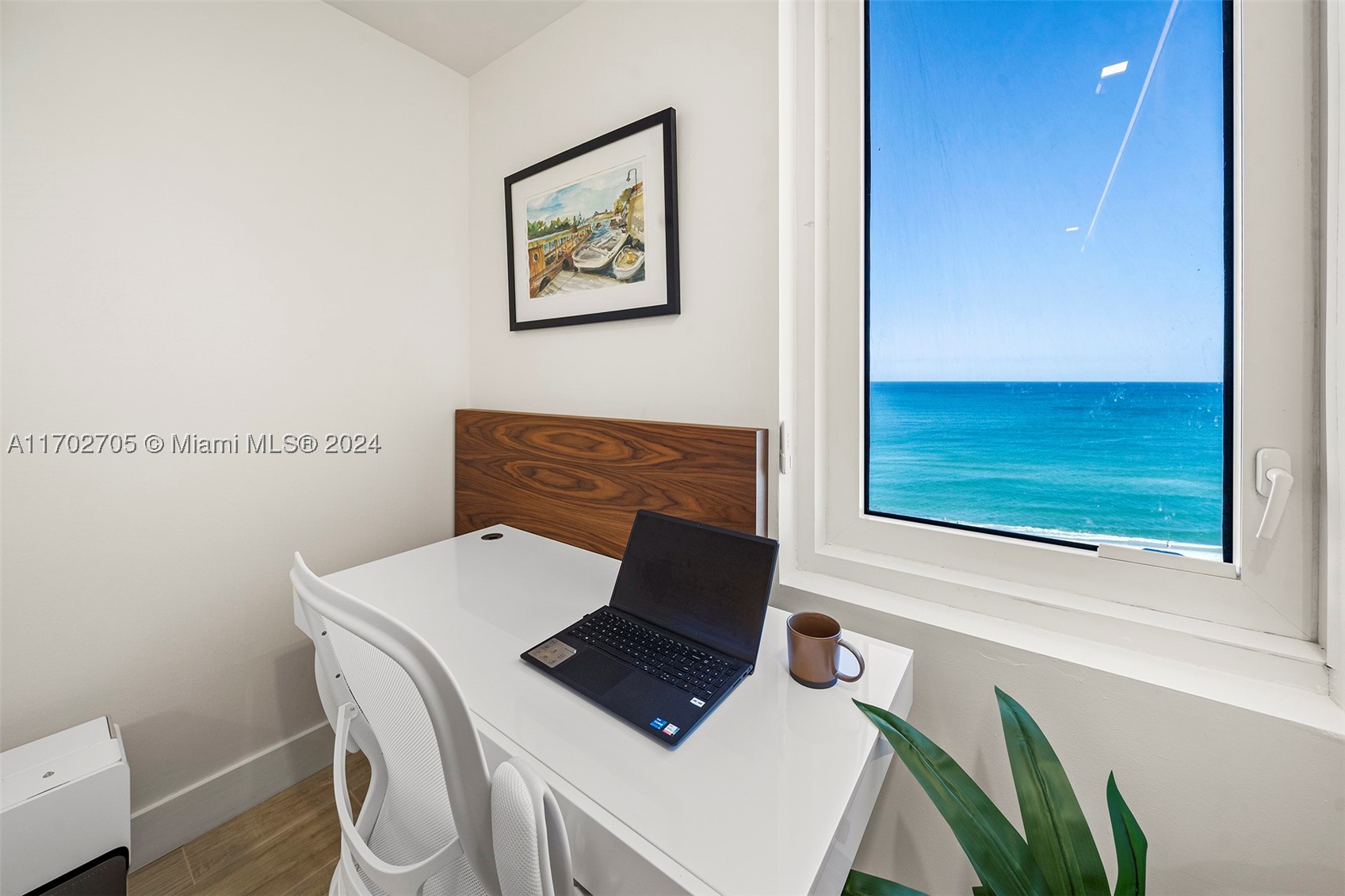 A11702705 Property Photo 26