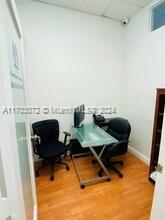 19300 W Dixie Hwy 10-c Property Photo 1