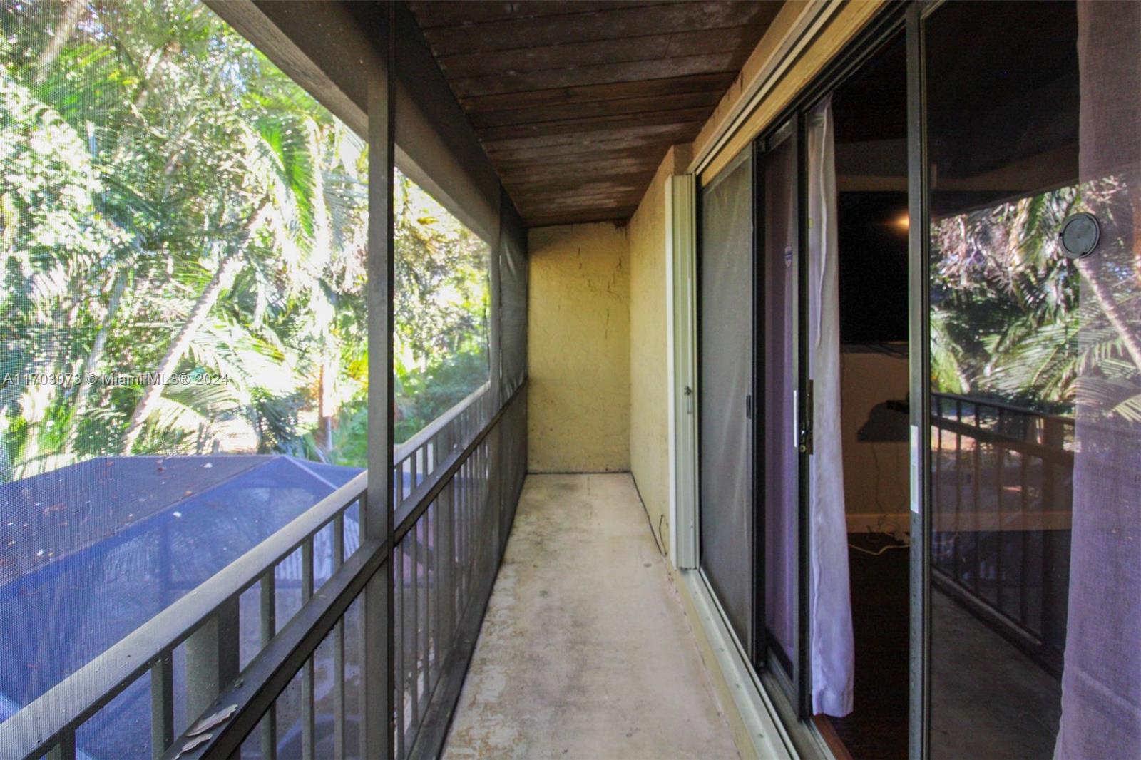 730 E Coco Plum Cir 3 Property Photo 20