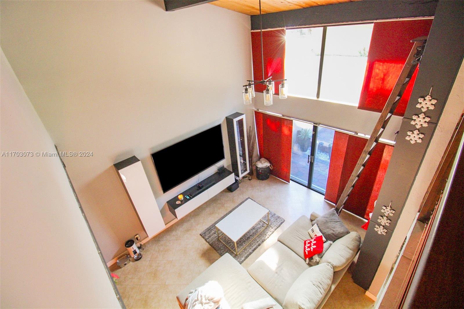 730 E Coco Plum Cir 3 Property Photo 22