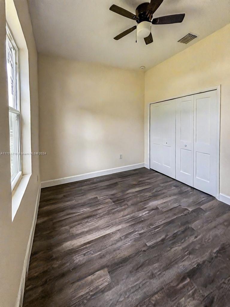 738 Harriet Ave Property Photo 37