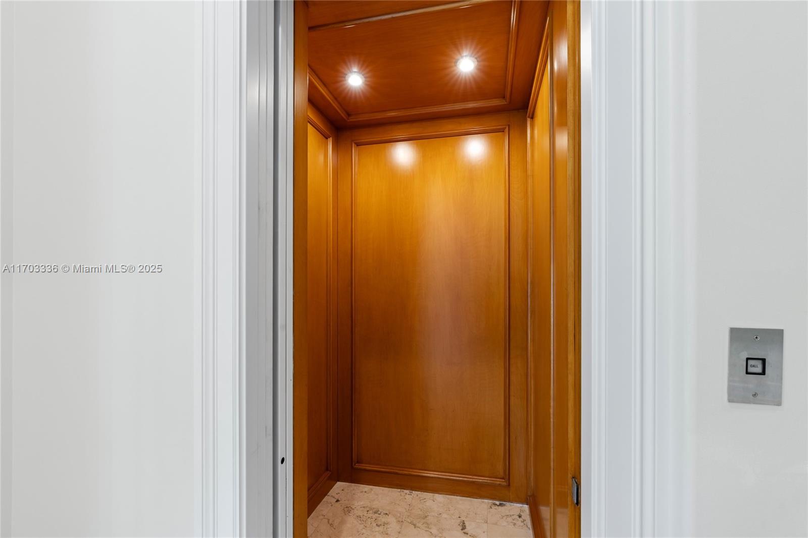 833 Harbour Isle Place Property Photo 77