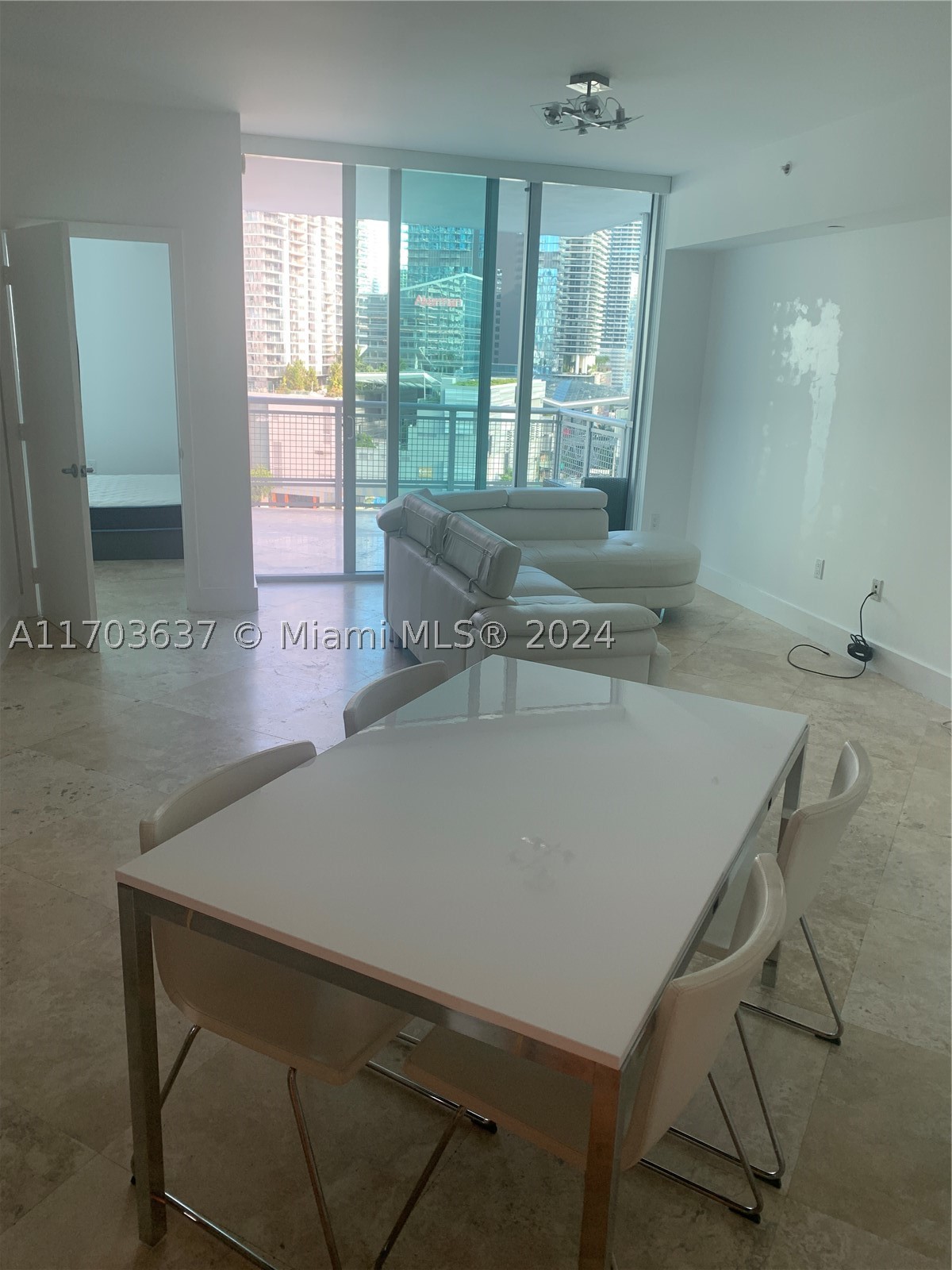350 S Miami Ave 1704 Property Photo 2