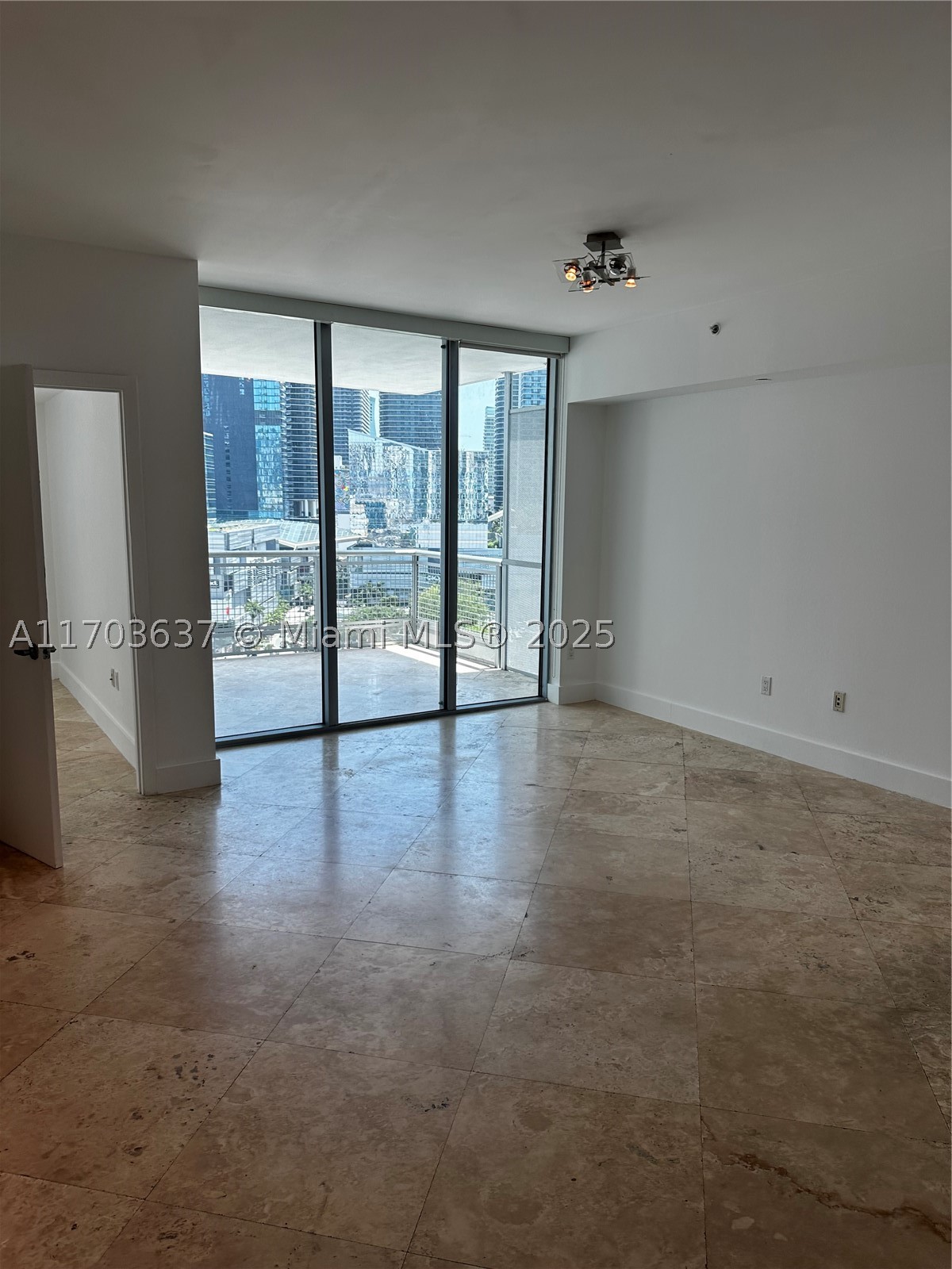 350 S Miami Ave 1704 Property Photo 7