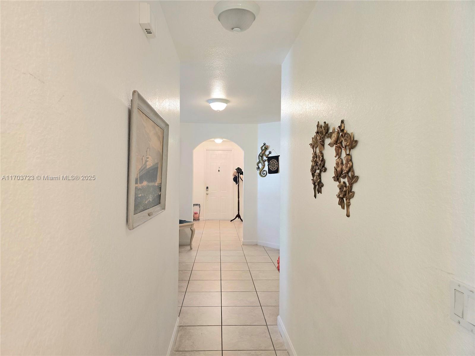 142 Ne 33rd Ter Property Photo 22
