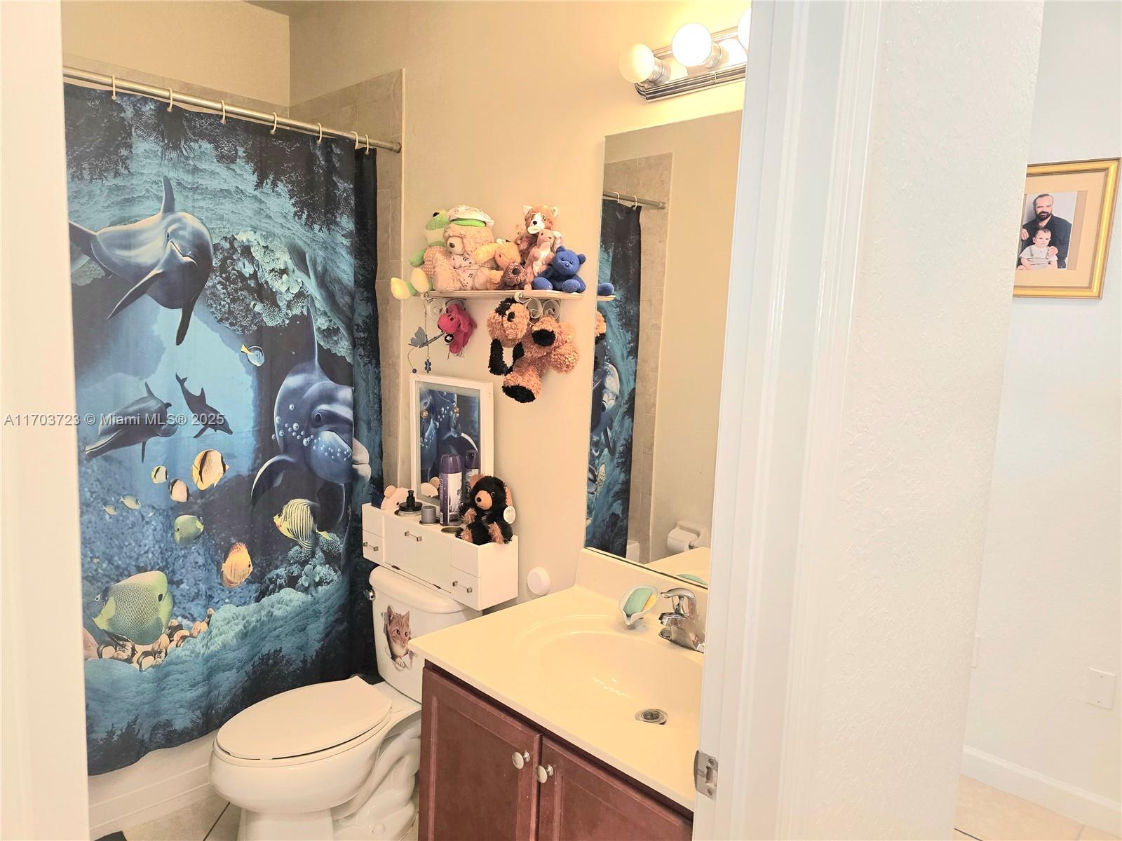 142 Ne 33rd Ter Property Photo 26
