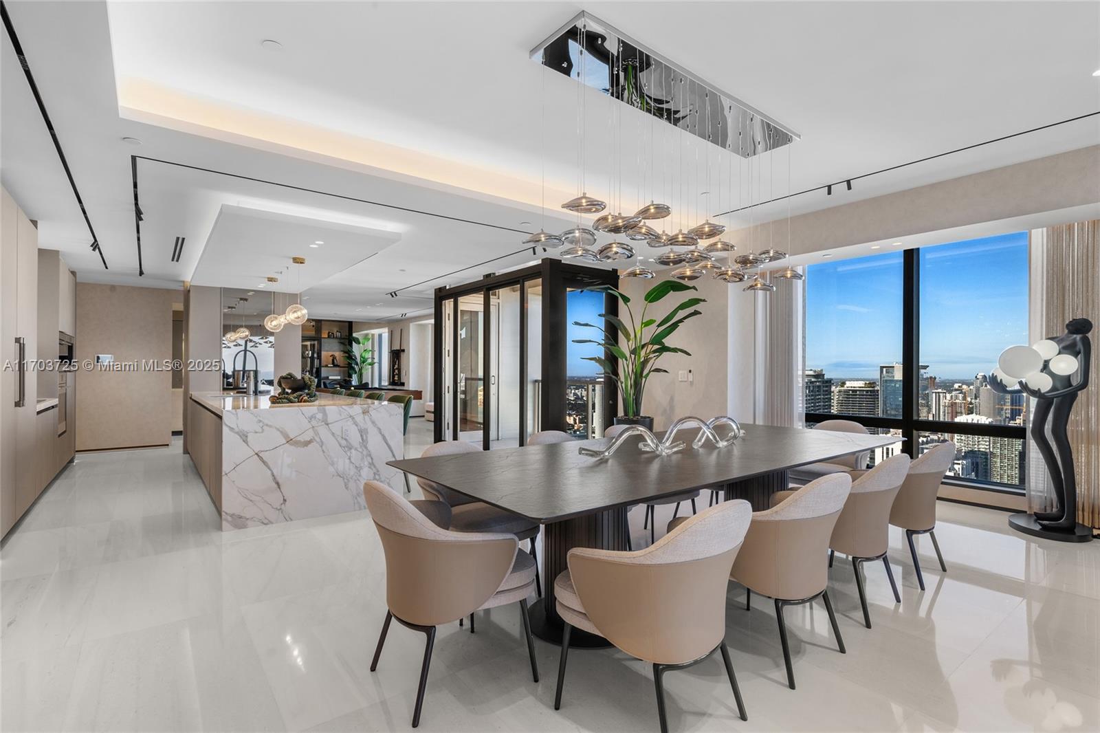 1425 Brickell Ave 66d-66e Property Photo 19