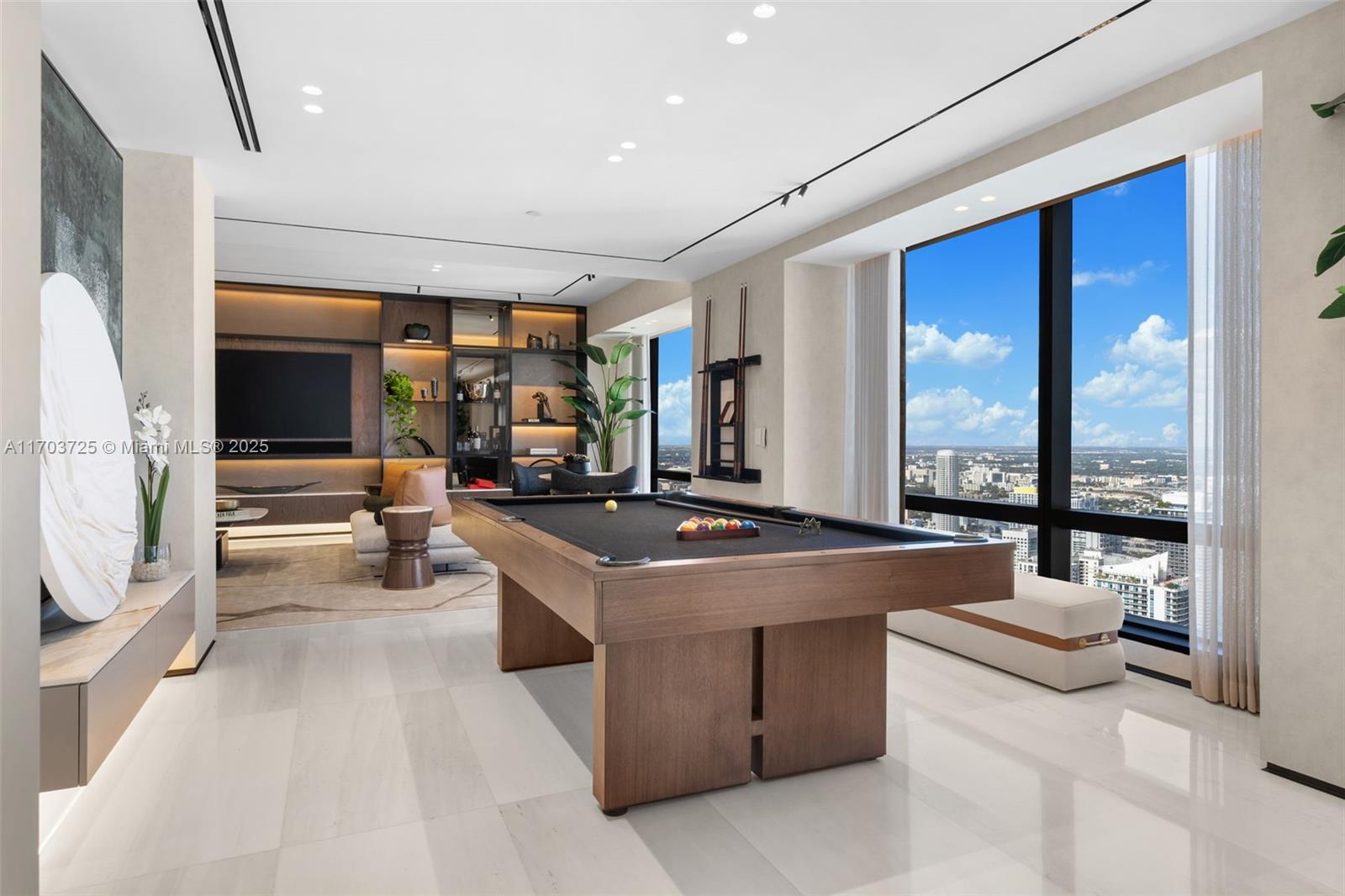 1425 Brickell Ave 66d-66e Property Photo 35