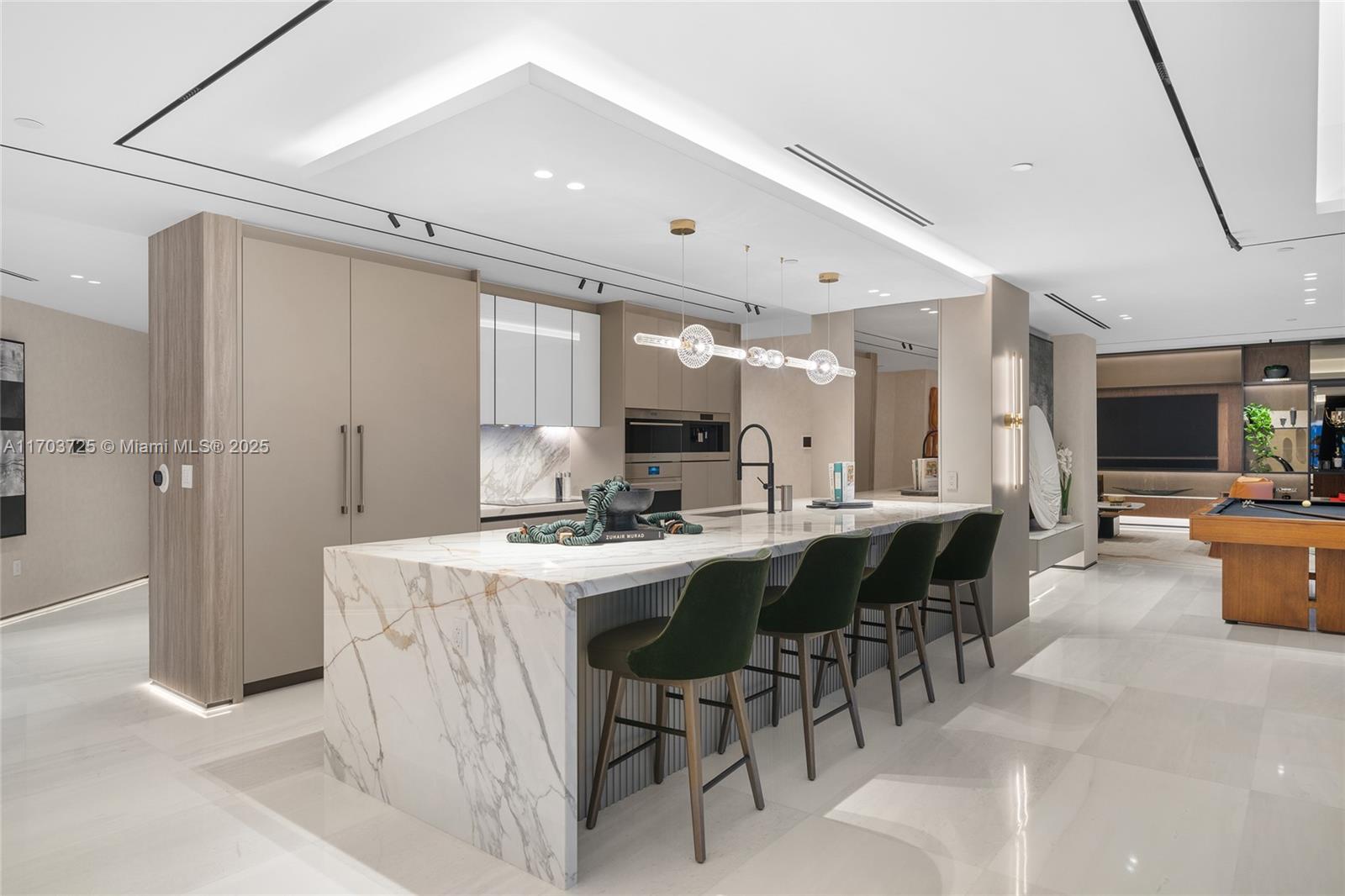 1425 Brickell Ave 66d-66e Property Photo 62
