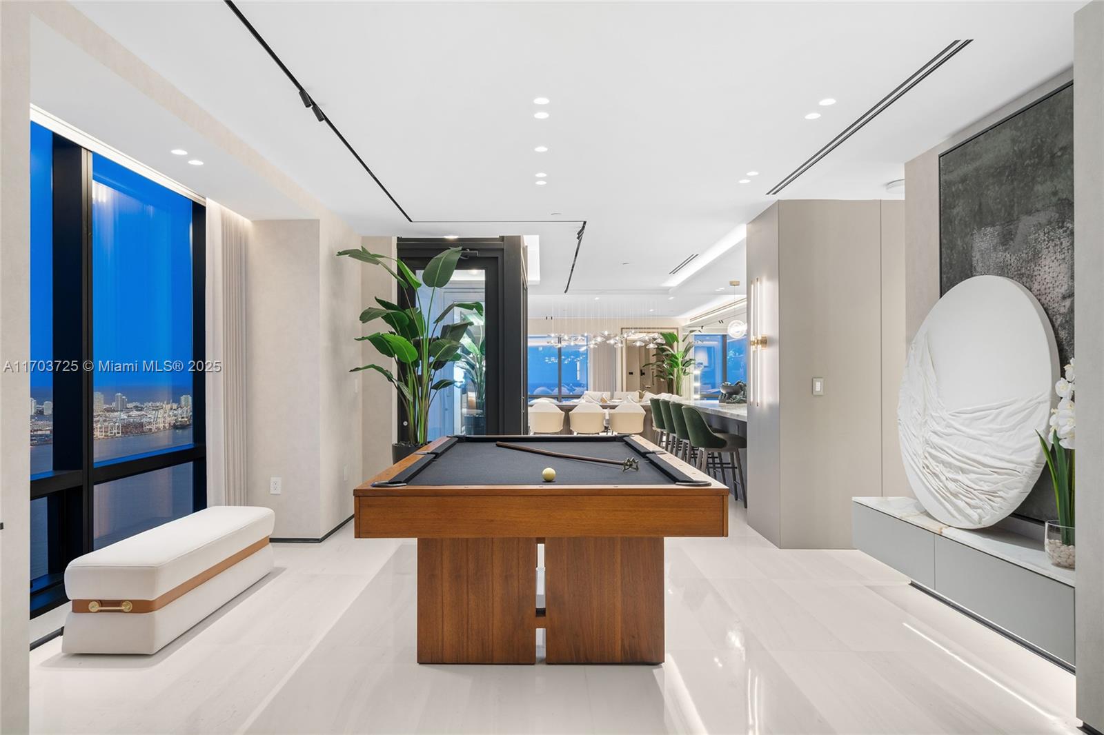 1425 Brickell Ave 66d-66e Property Photo 65