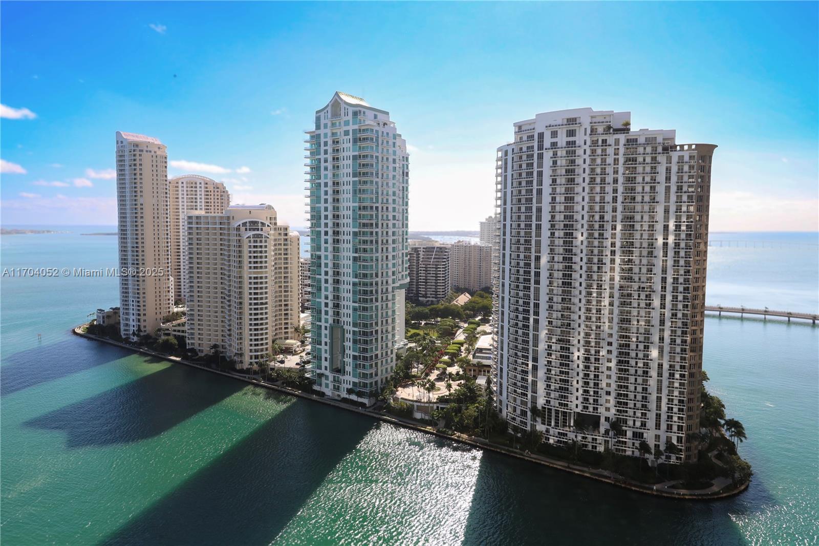 300 S Biscayne Blvd T-2506 Property Photo 1