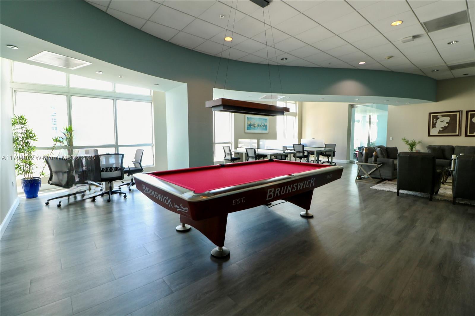 300 S Biscayne Blvd T-2506 Property Photo 19