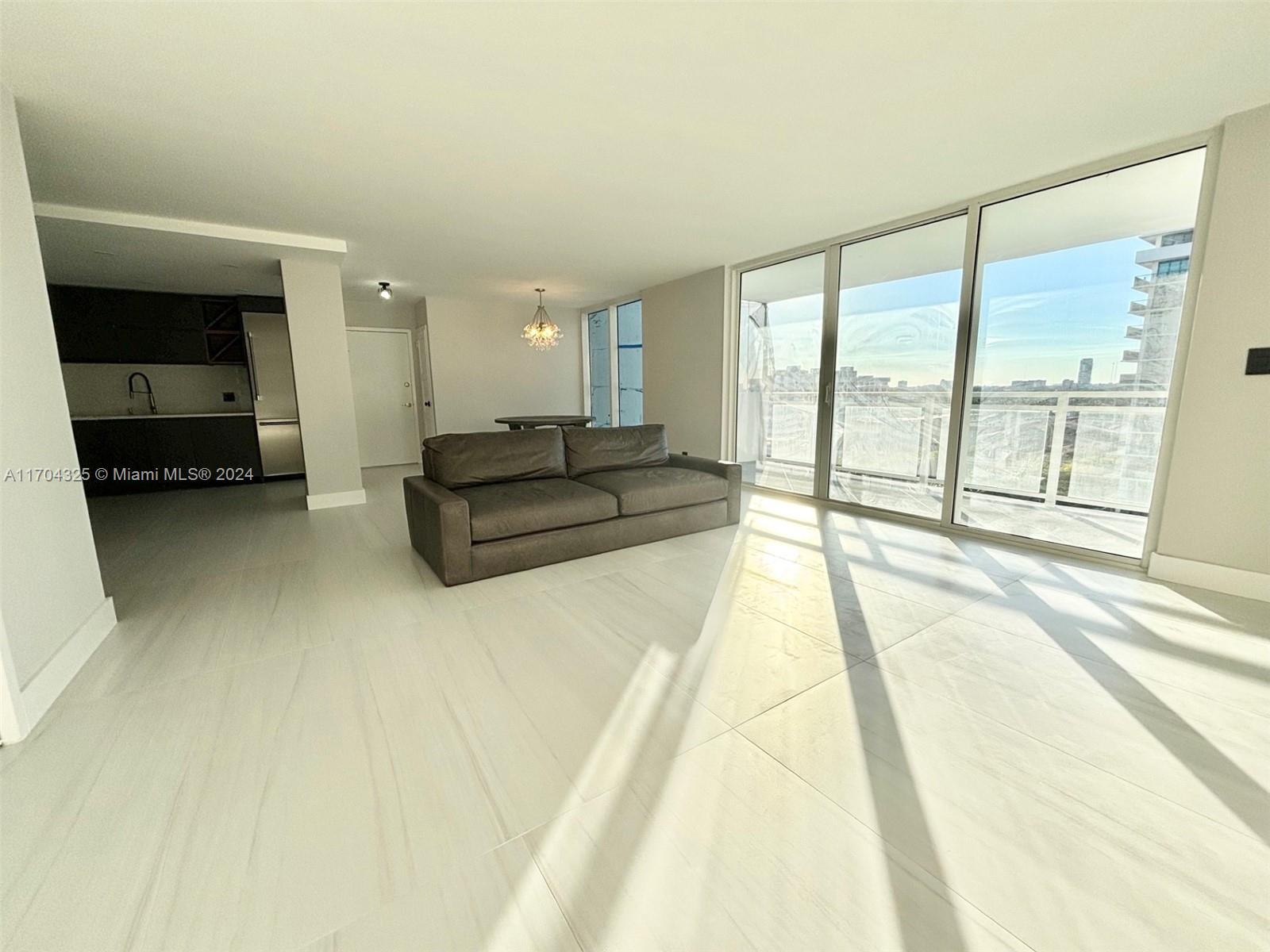 2030 S Ocean Dr 806 Property Photo 12