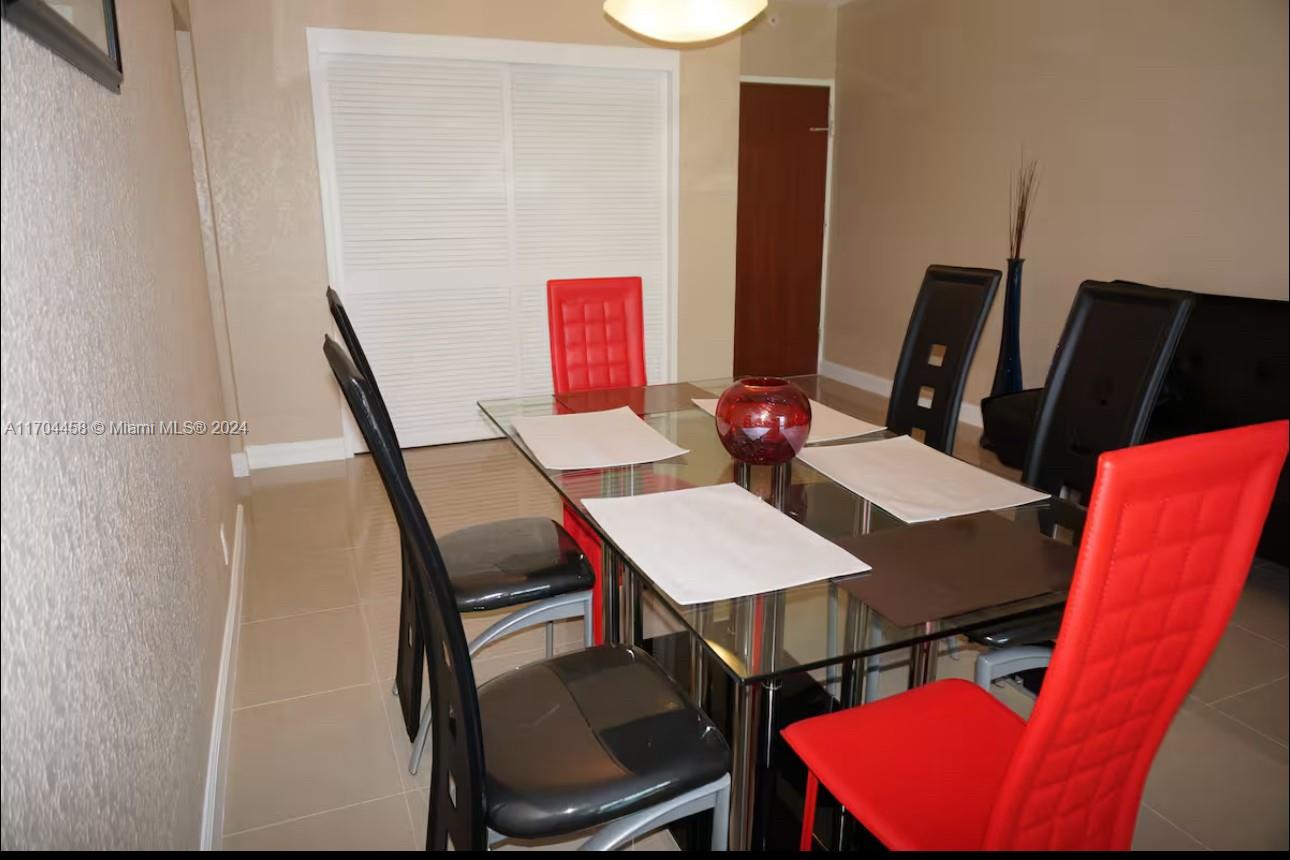 4001 S Ocean Dr 15h Property Photo 11