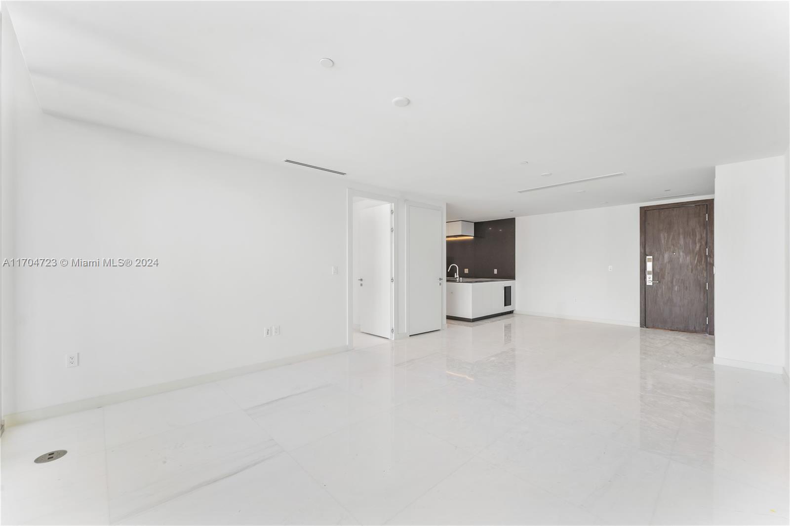 300 Biscayne Blvd Way 5209 Property Photo 6