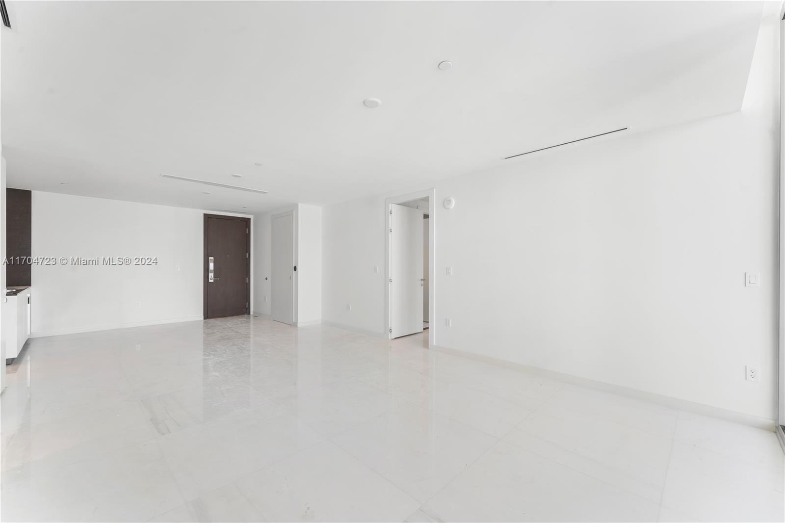 300 Biscayne Blvd Way 5209 Property Photo 7