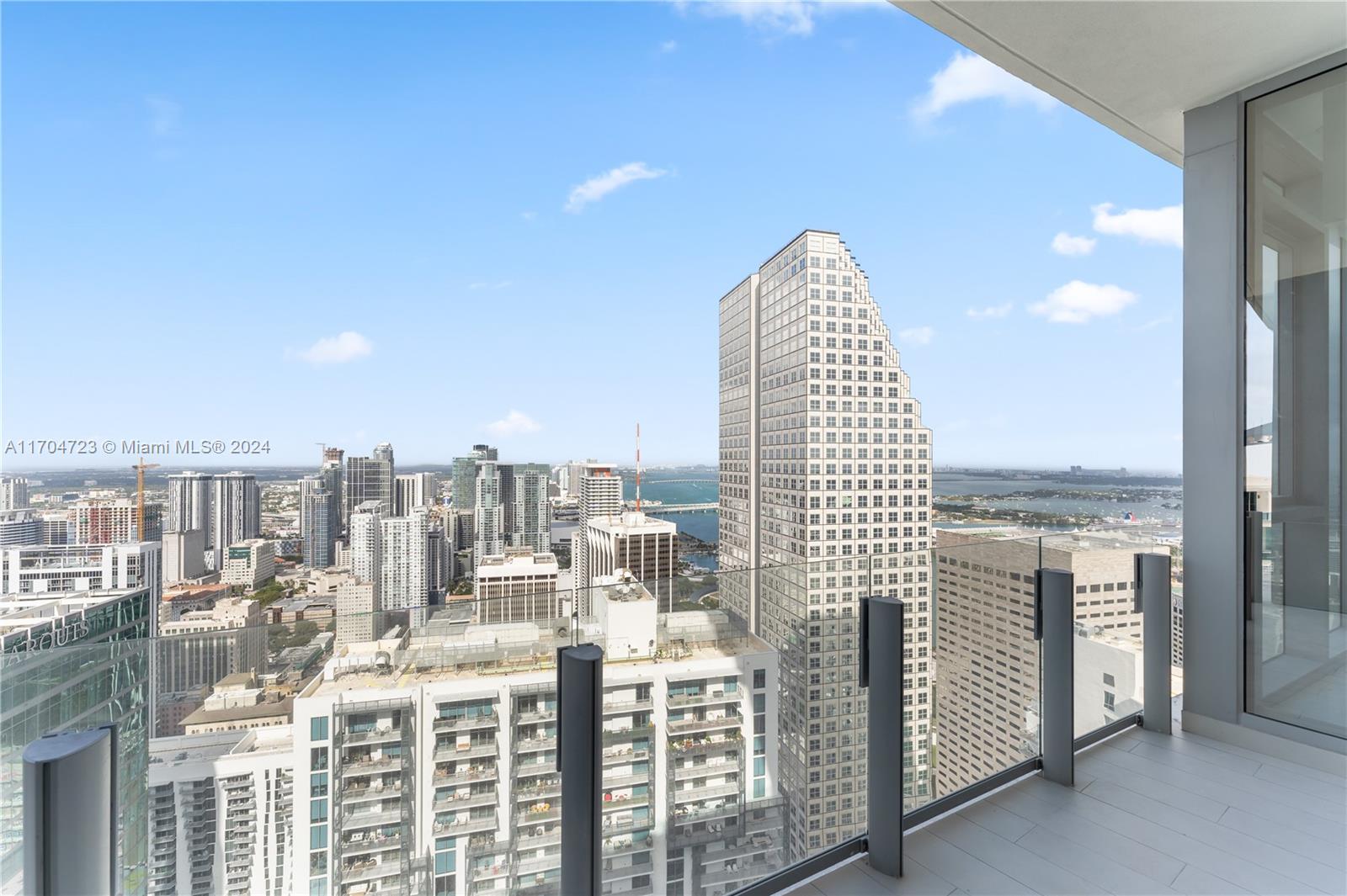 300 Biscayne Blvd Way 5209 Property Photo 15
