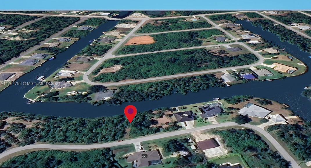 772 Mcdill Dr Property Photo 2
