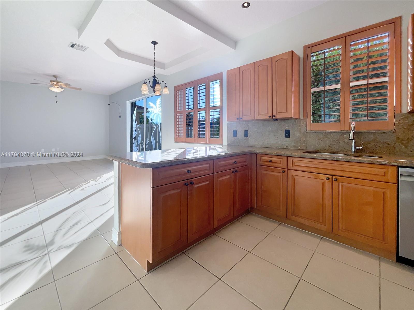 9850 Nw 20th Ct Property Photo 7