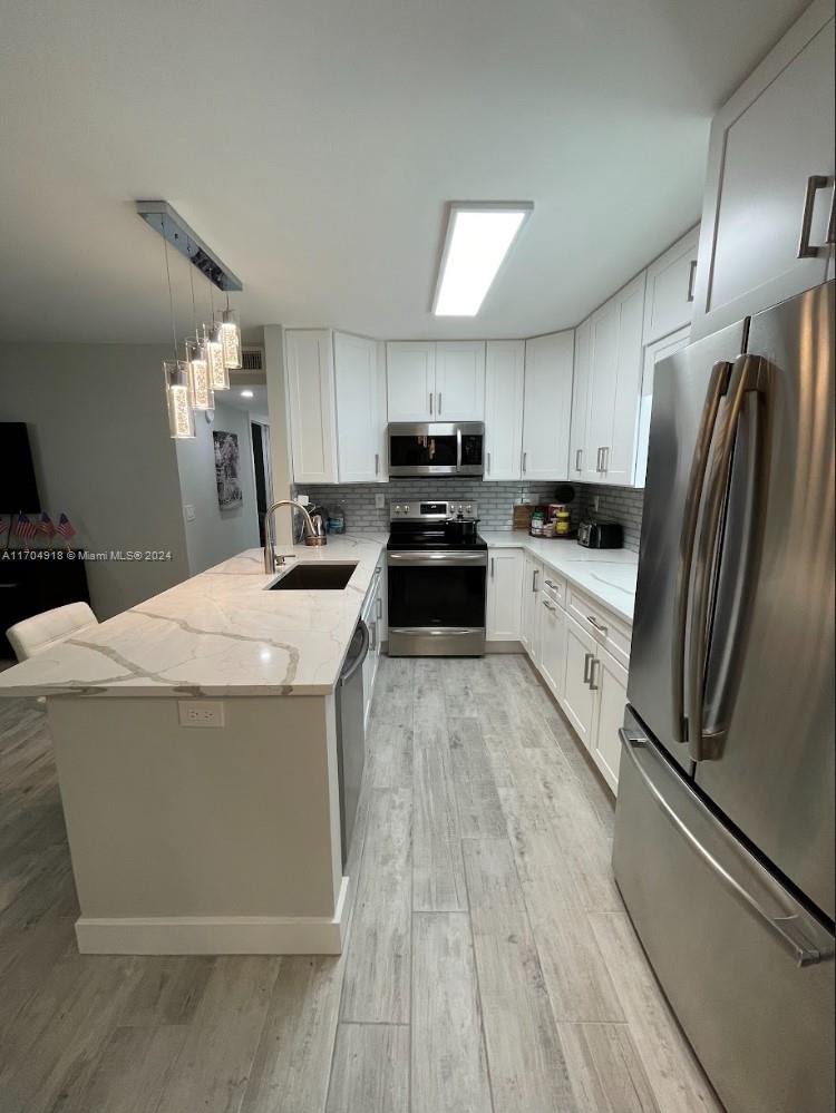 634 Normandy N 634 Property Photo 3