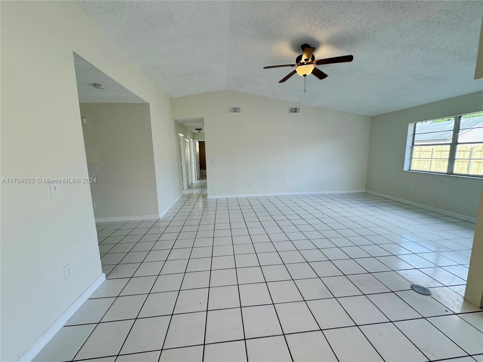 13823 Sw 285th St Property Photo 11