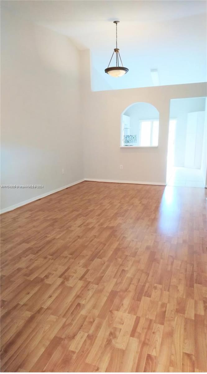 6900 Nw 179th St 207-1 Property Photo 1