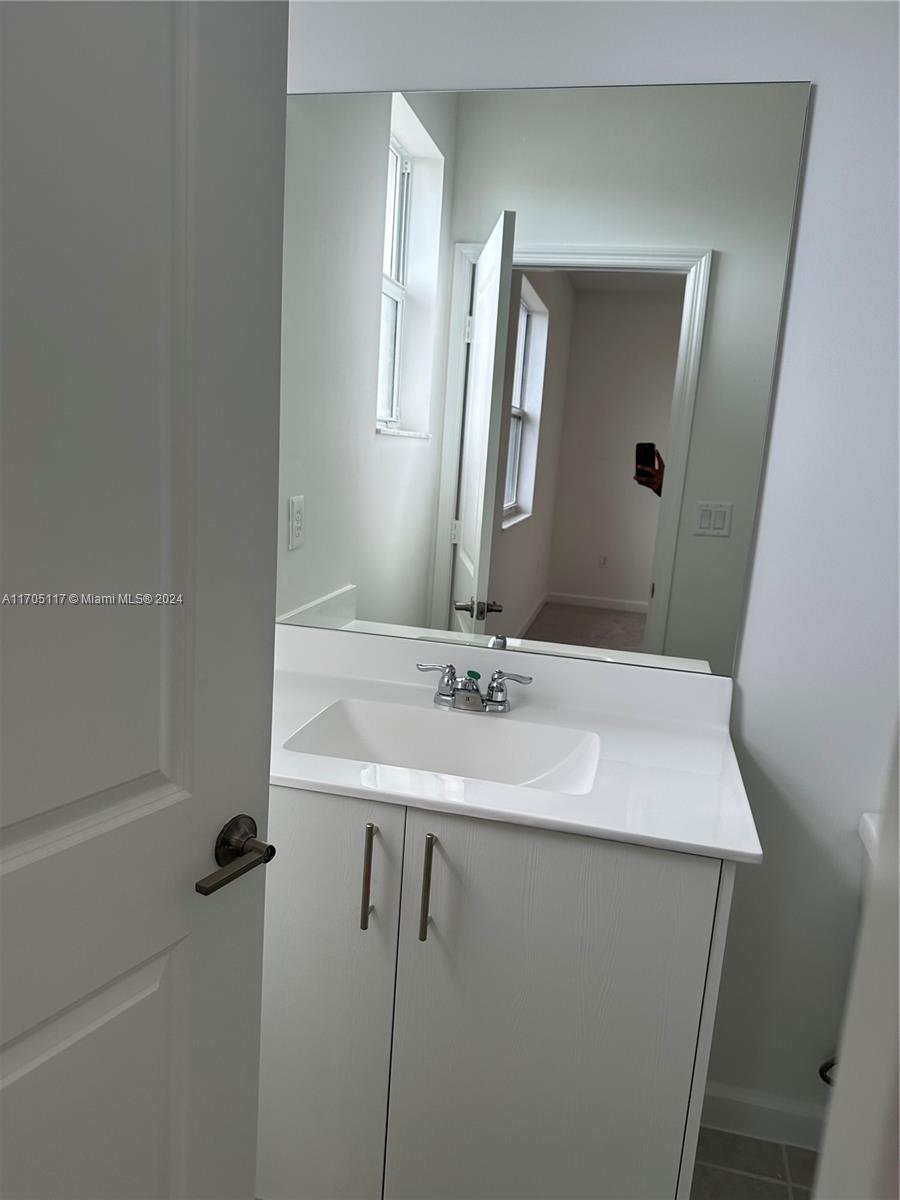 2594 Se 29 Street Property Photo 19