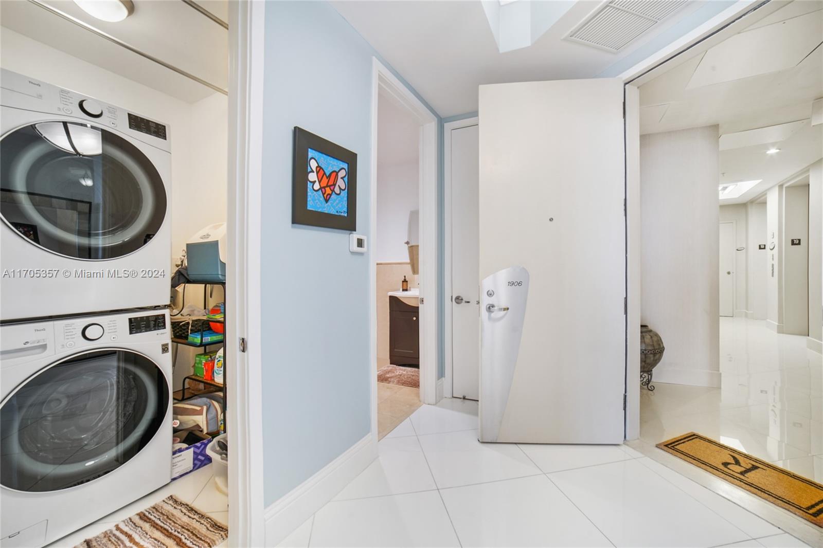18101 Collins Ave 1906 Property Photo 15