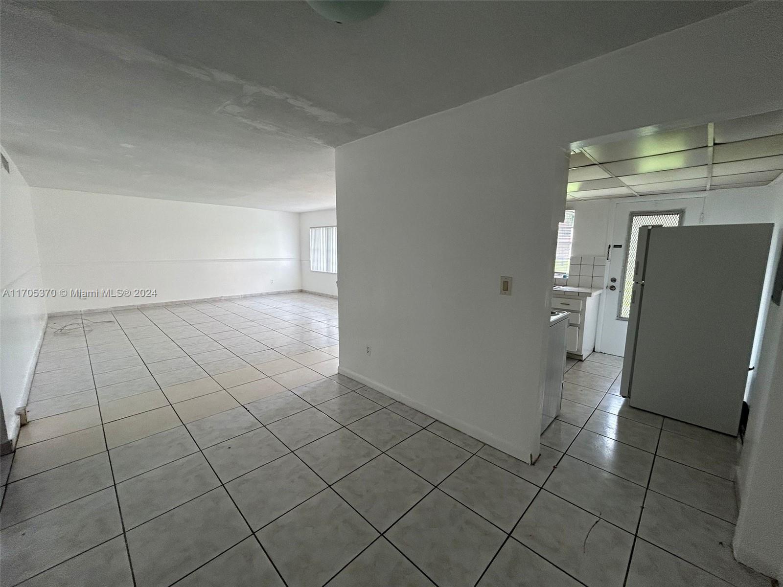 11855 Ne 19th Dr 8 Property Photo 7
