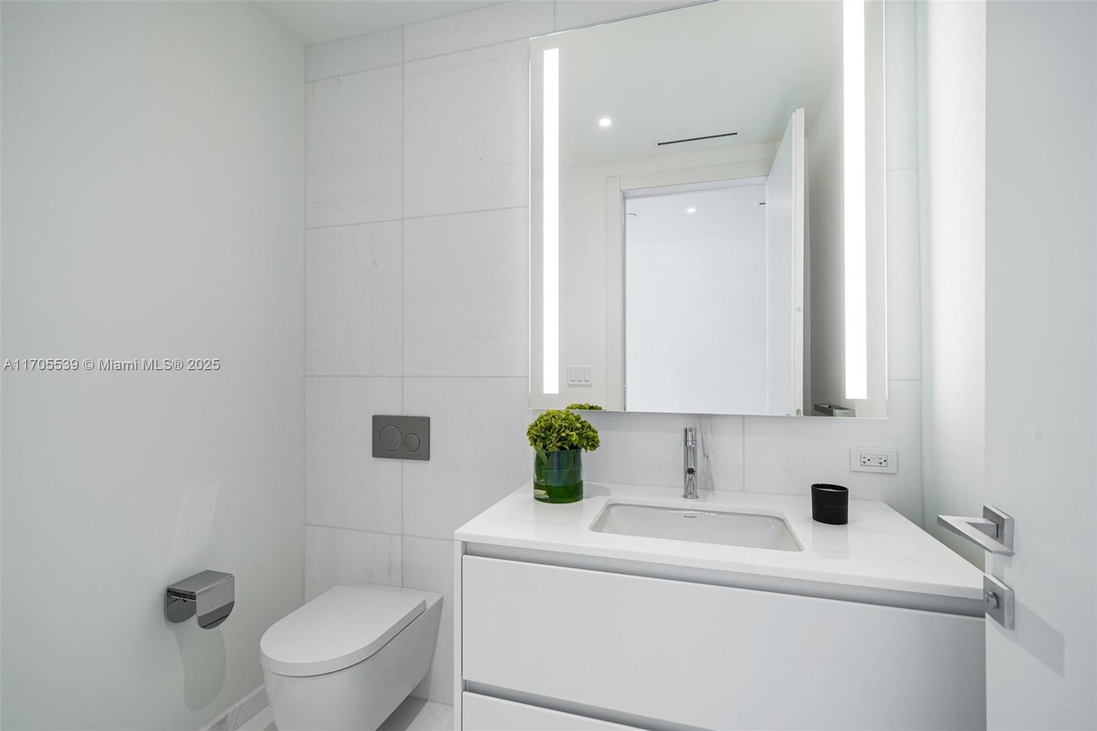 300 Biscayne Blvd Way 3802 Property Photo 12