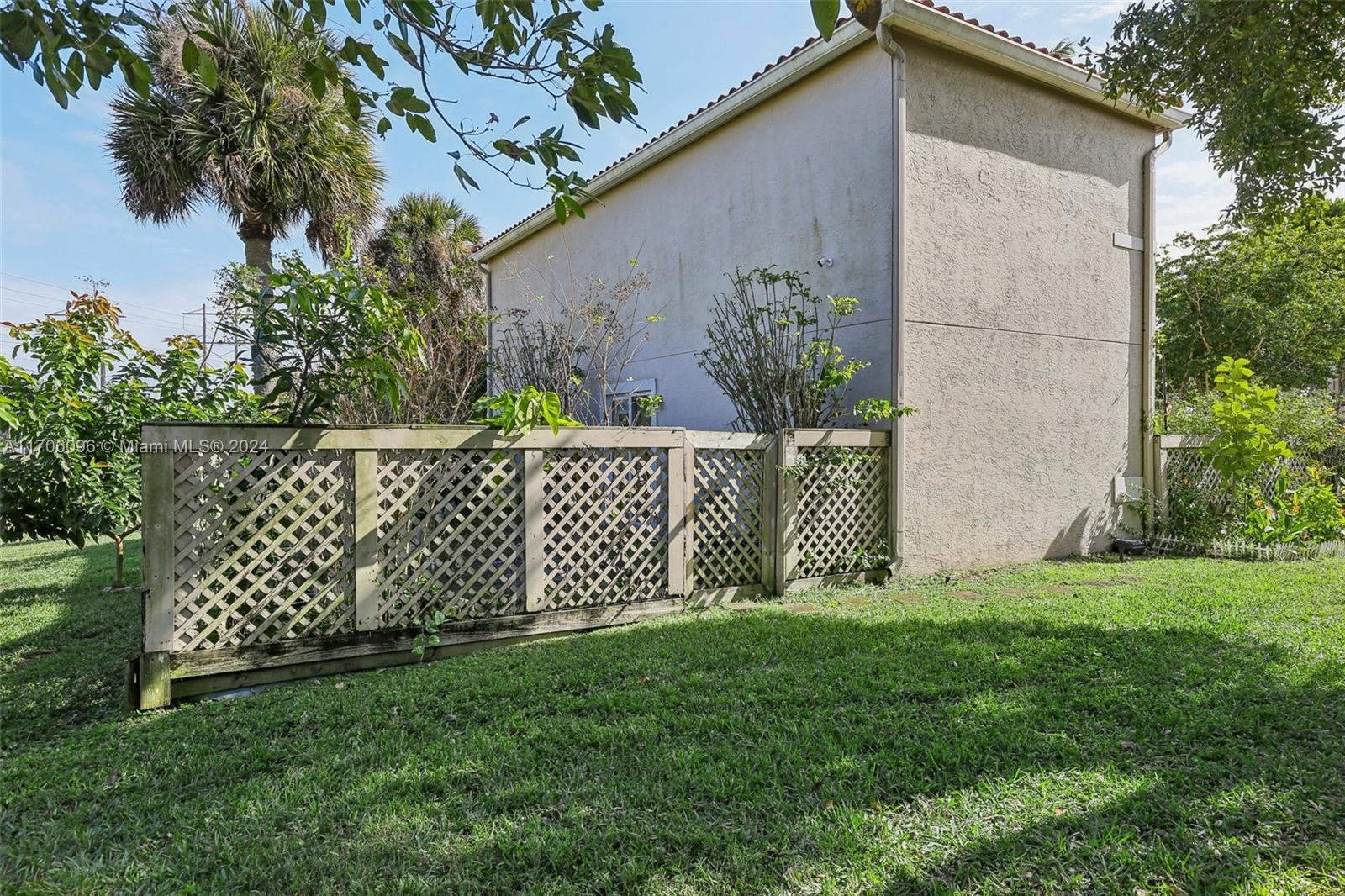 10949 Mainsail Dr Property Photo 41