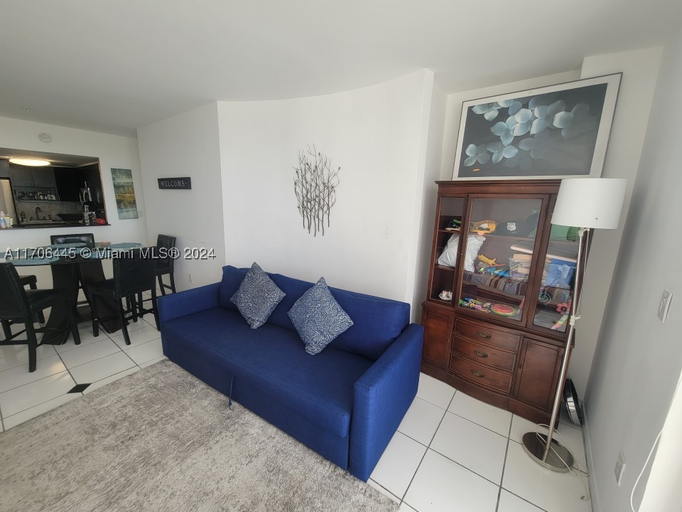 5601 Collins Ave Ph-9 Property Photo 14