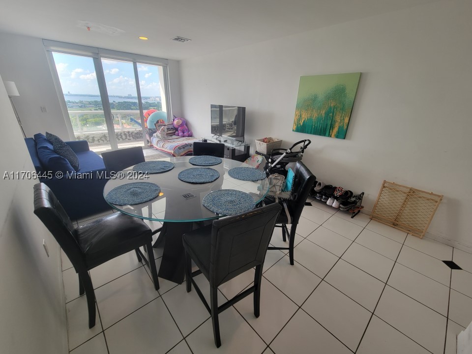 5601 Collins Ave Ph-9 Property Photo 15