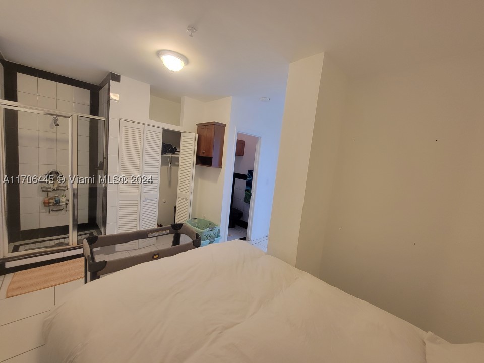 5601 Collins Ave Ph-9 Property Photo 29