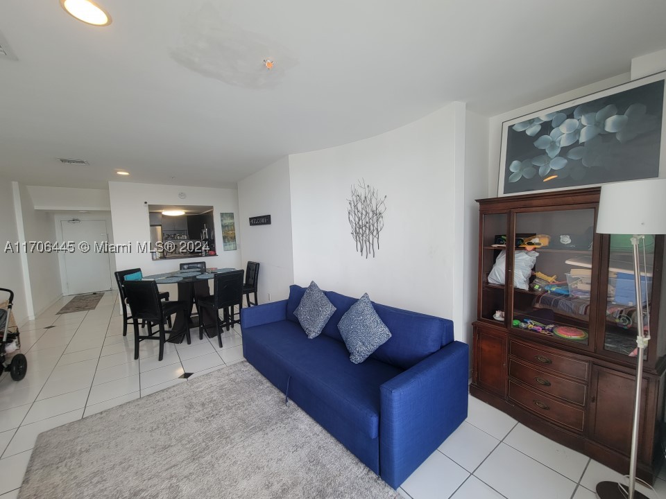 5601 Collins Ave Ph-9 Property Photo 34