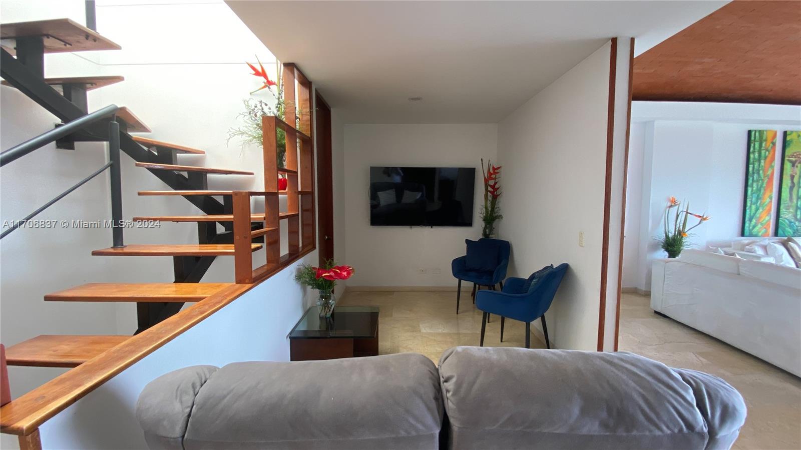 9 Avenida 1002 Property Photo 4