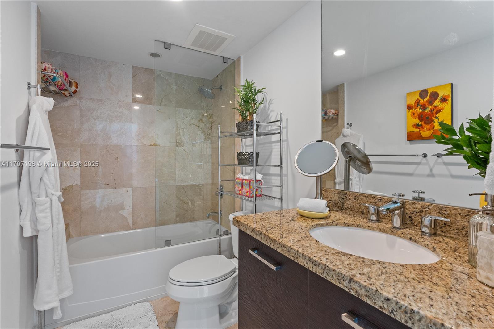 9400 W Bay Harbor Dr 401 Property Photo 30