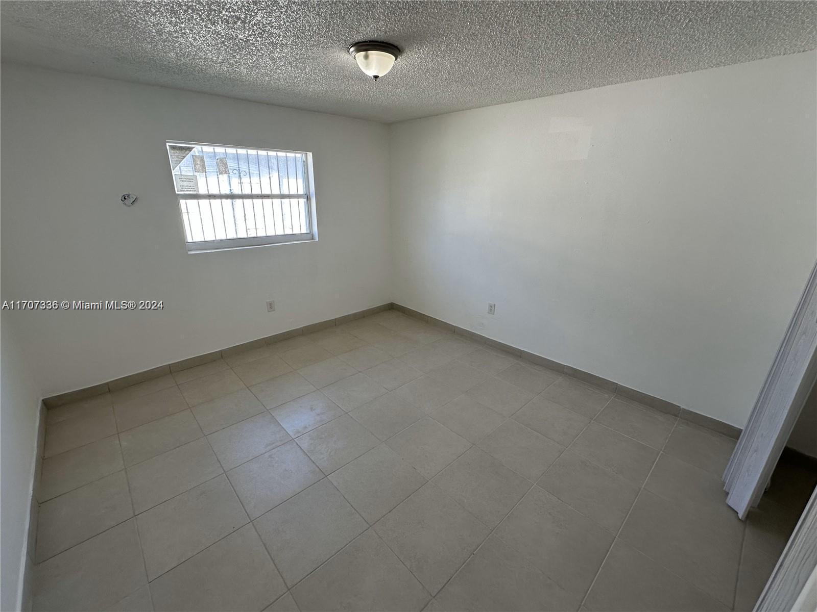 424 Nw 13th 424 Property Photo 3