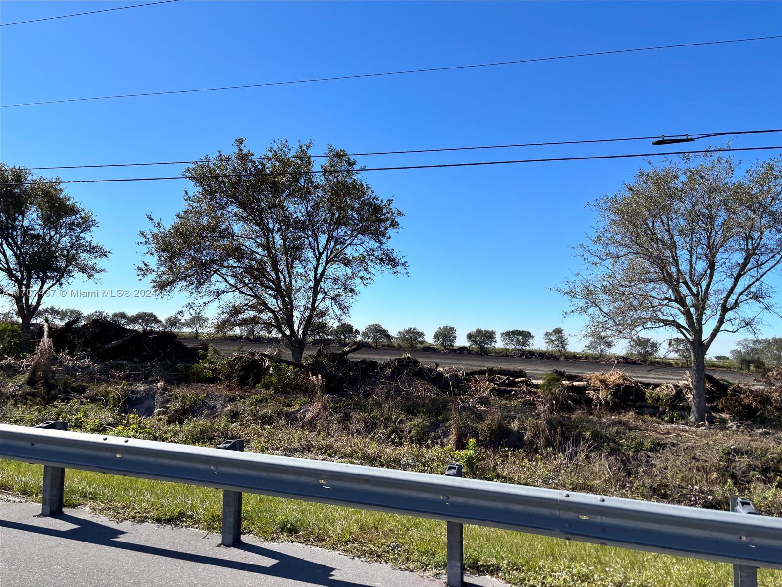 Corkscrew Blvd Property Photo