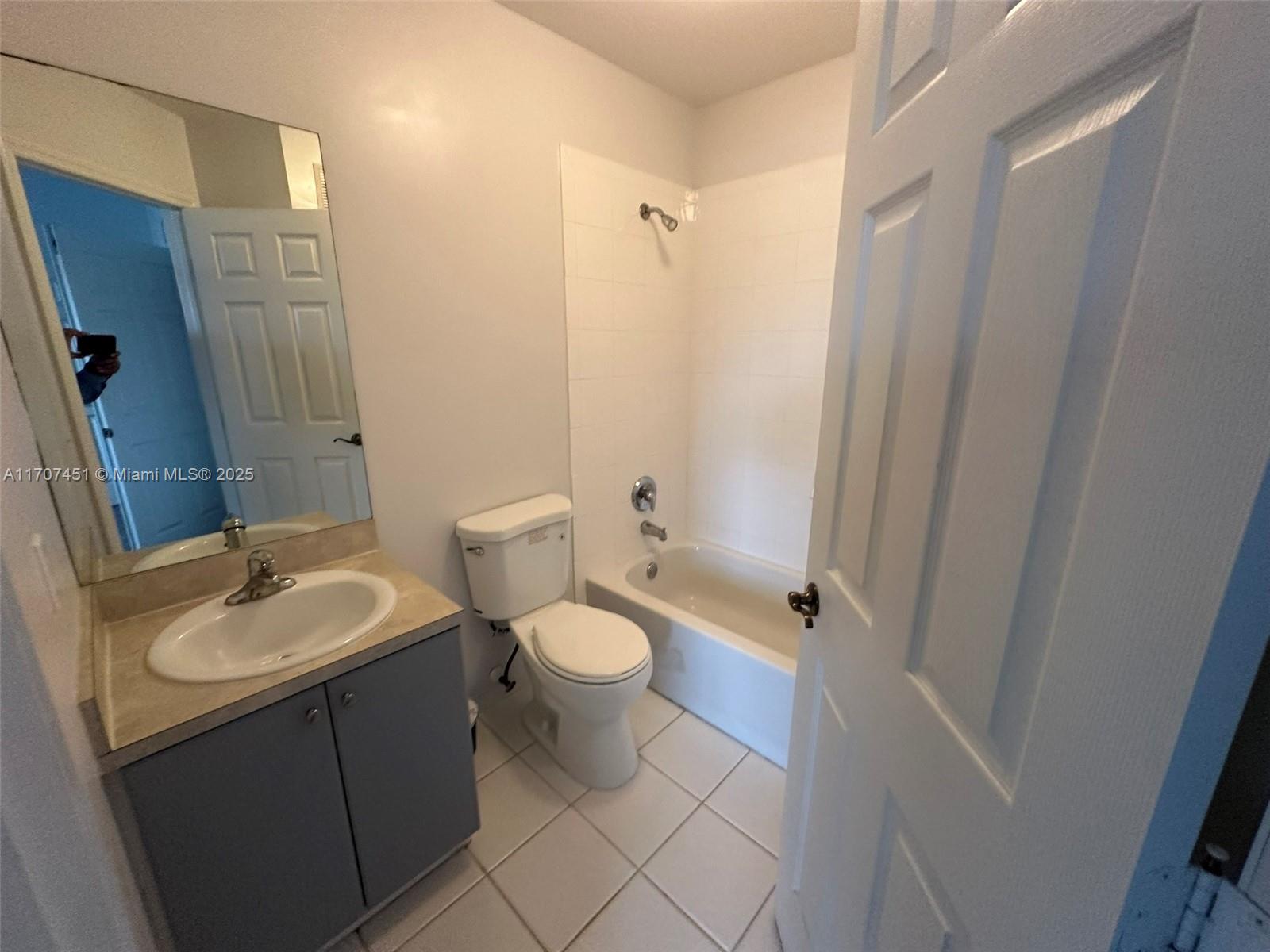 2306 Se 23rd Ter 2306 Property Photo 17