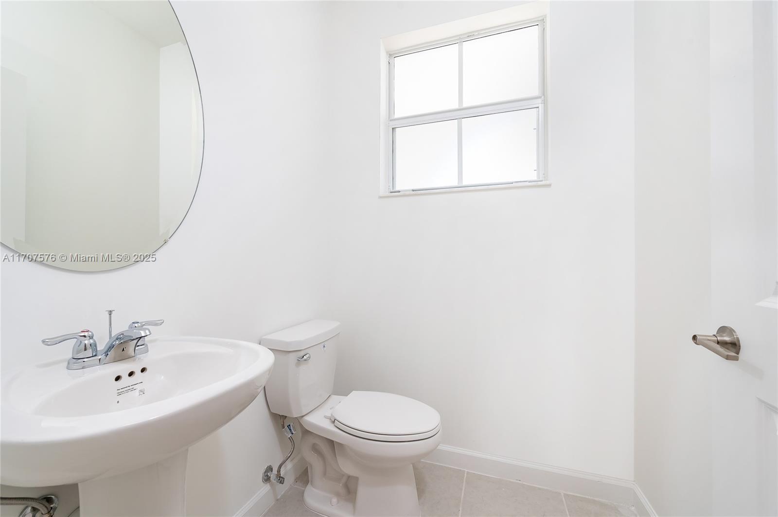 2890 Se 26 Terrace 2890 Property Photo 8